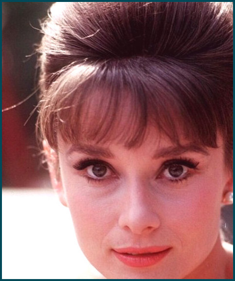 Audrey Hepburn con los ojos más bellos del mundo