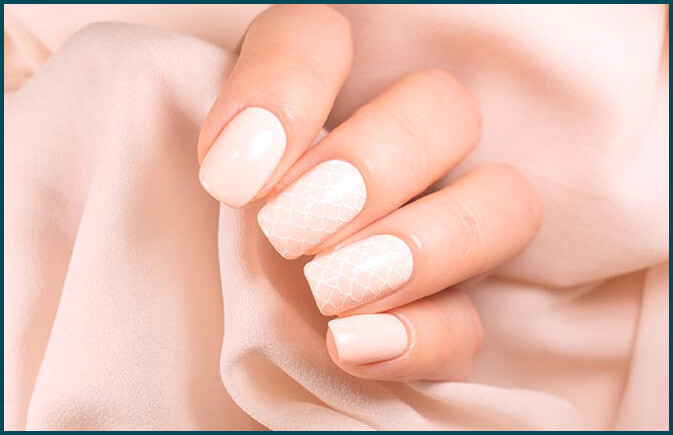 Squoval-shaped nails